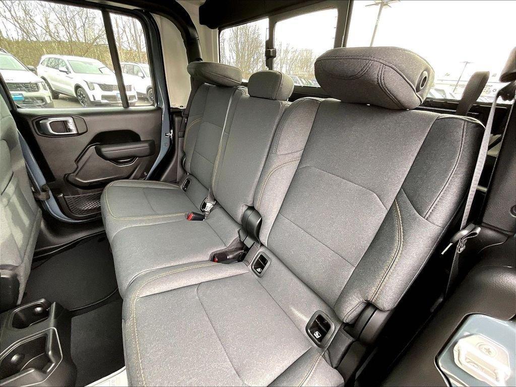 new 2026 Jeep Gladiator car, priced at $44,917