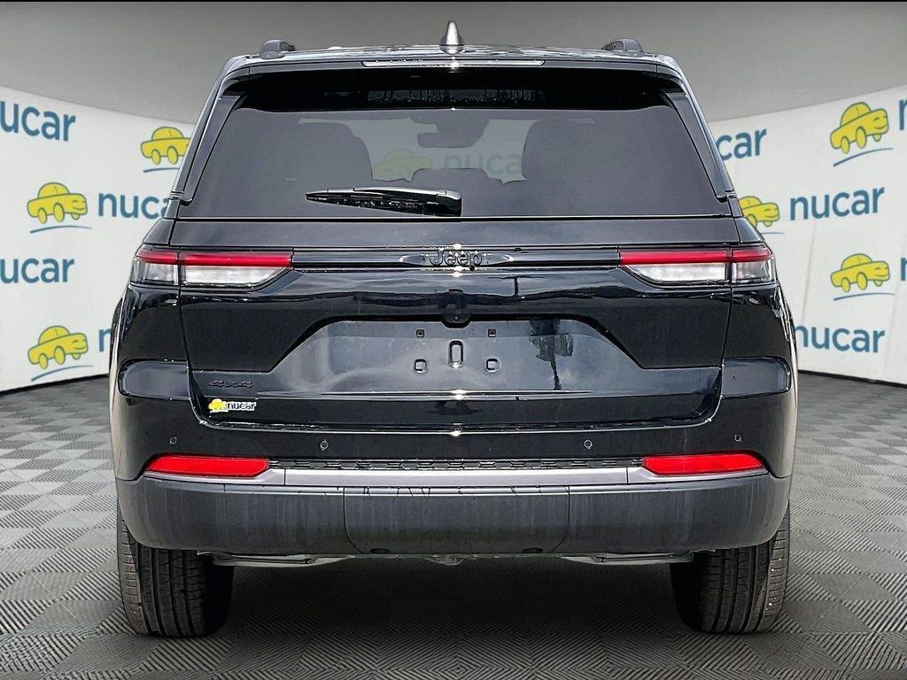 new 2026 Jeep Grand Cherokee car, priced at $46,965