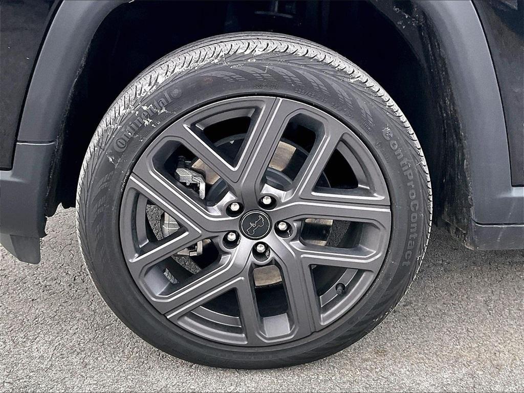 new 2025 Jeep Compass car, priced at $37,311