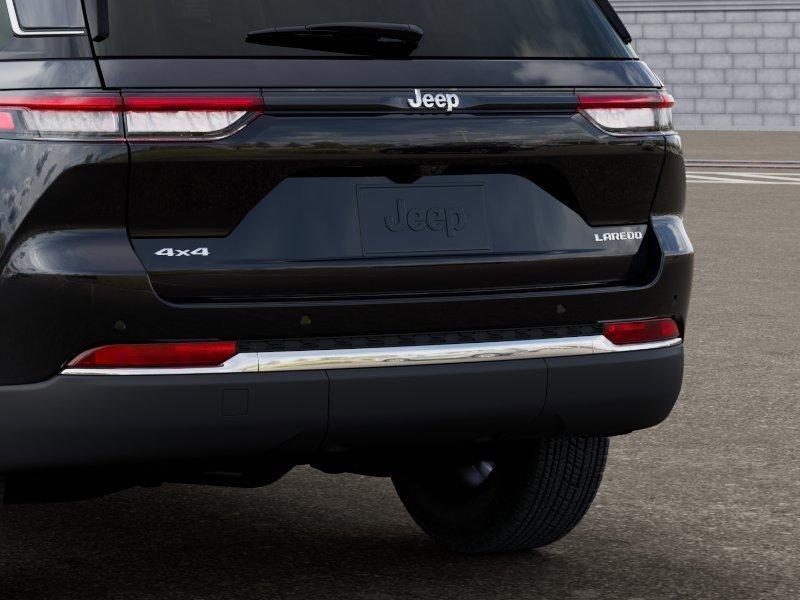 new 2026 Jeep Grand Cherokee car, priced at $42,545