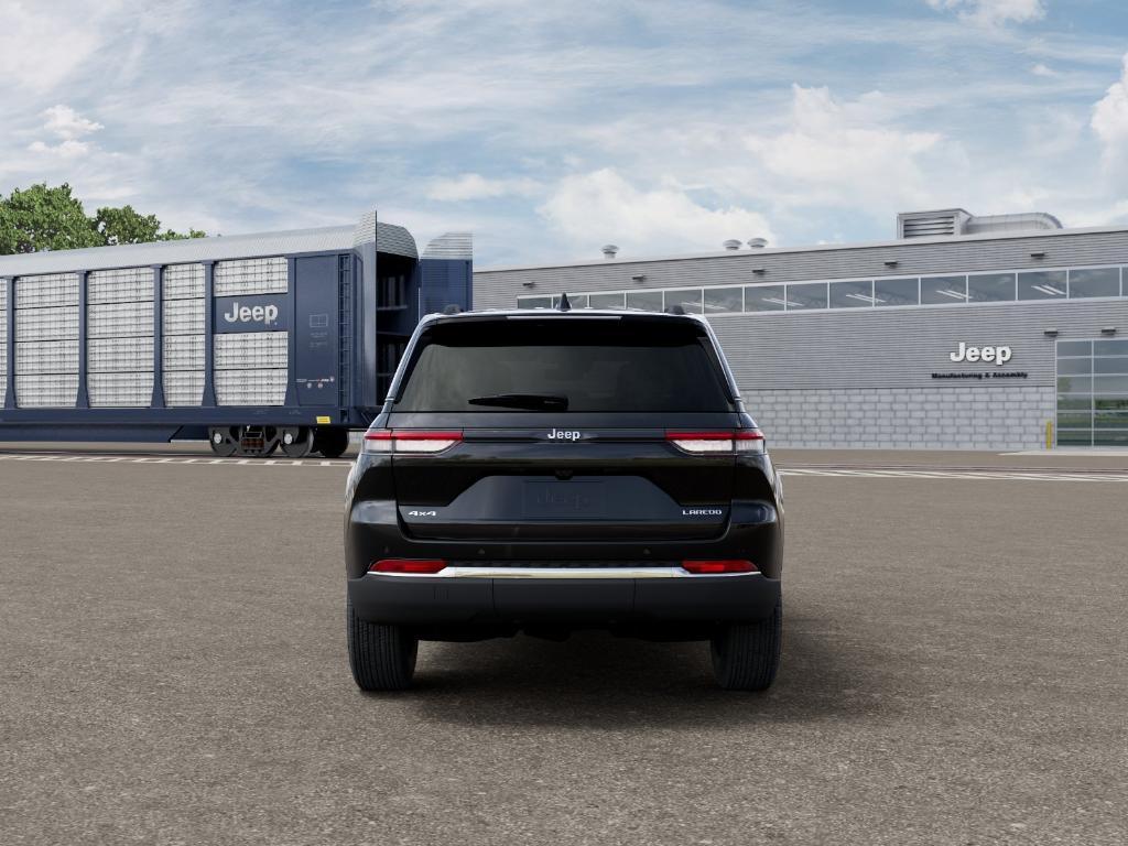 new 2026 Jeep Grand Cherokee car, priced at $42,545