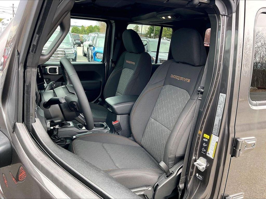 new 2026 Jeep Gladiator car, priced at $47,611