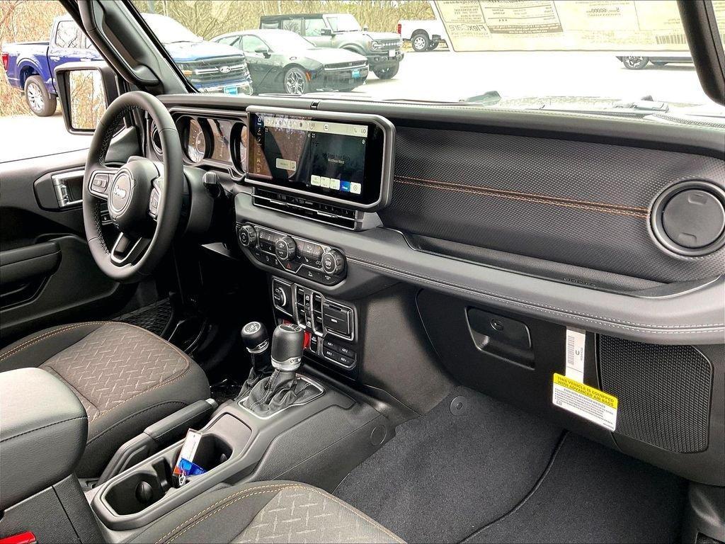 new 2026 Jeep Gladiator car, priced at $47,611