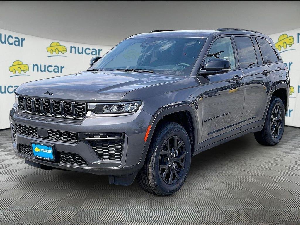 new 2026 Jeep Grand Cherokee car, priced at $44,663