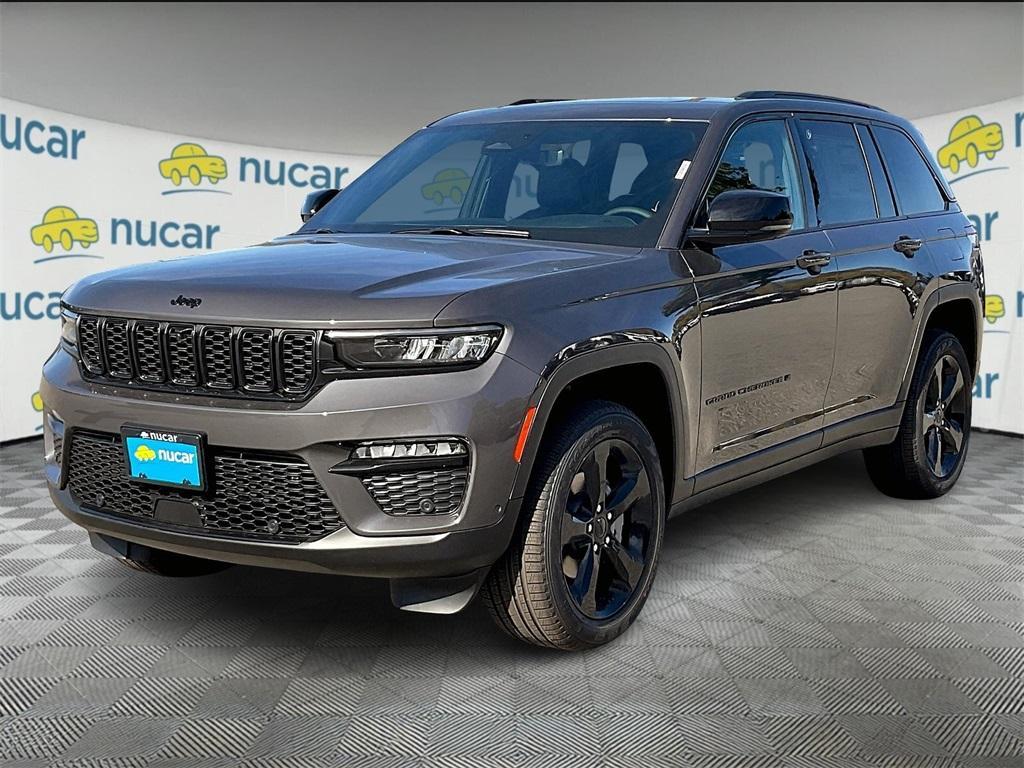 new 2025 Jeep Grand Cherokee car, priced at $46,291