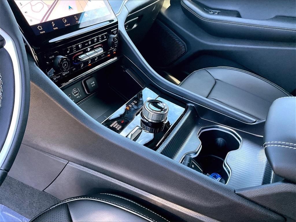 new 2025 Jeep Grand Cherokee car, priced at $46,291
