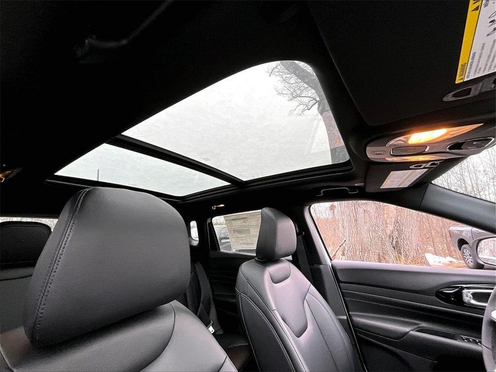 new 2026 Jeep Compass car, priced at $36,851