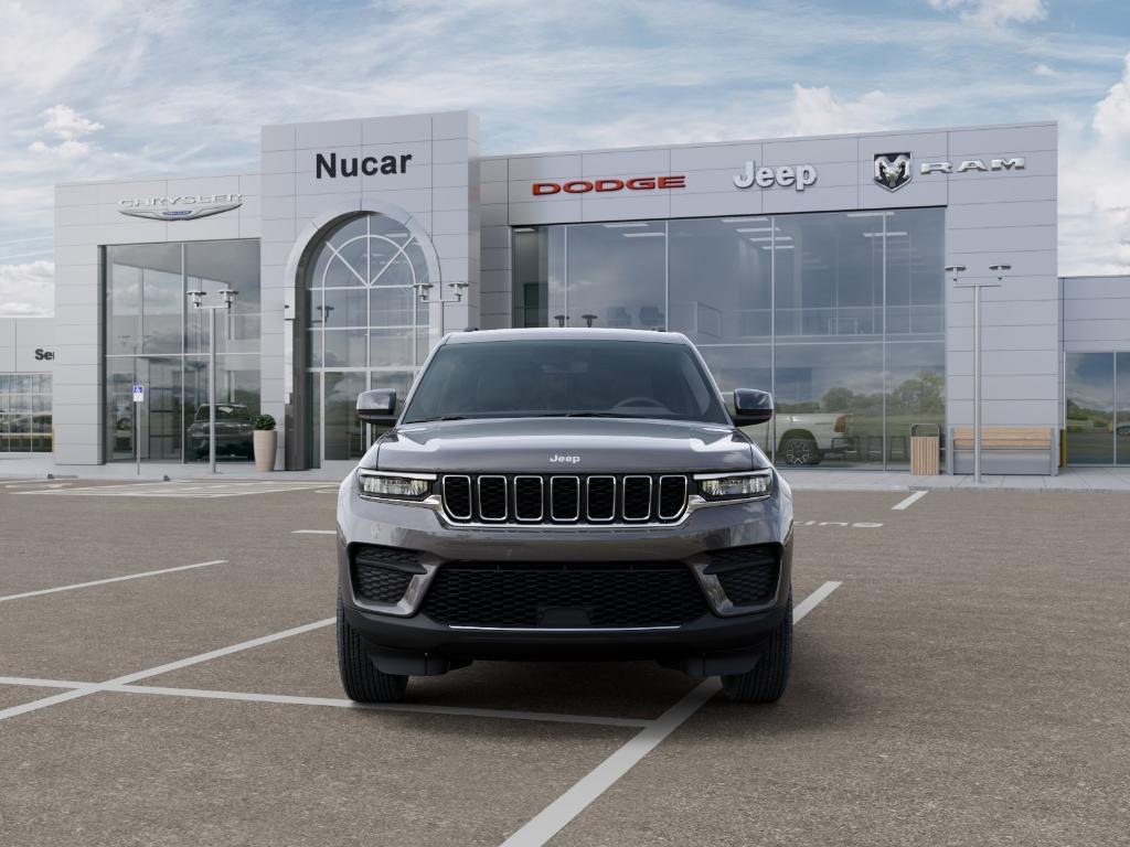 new 2026 Jeep Grand Cherokee car, priced at $40,045