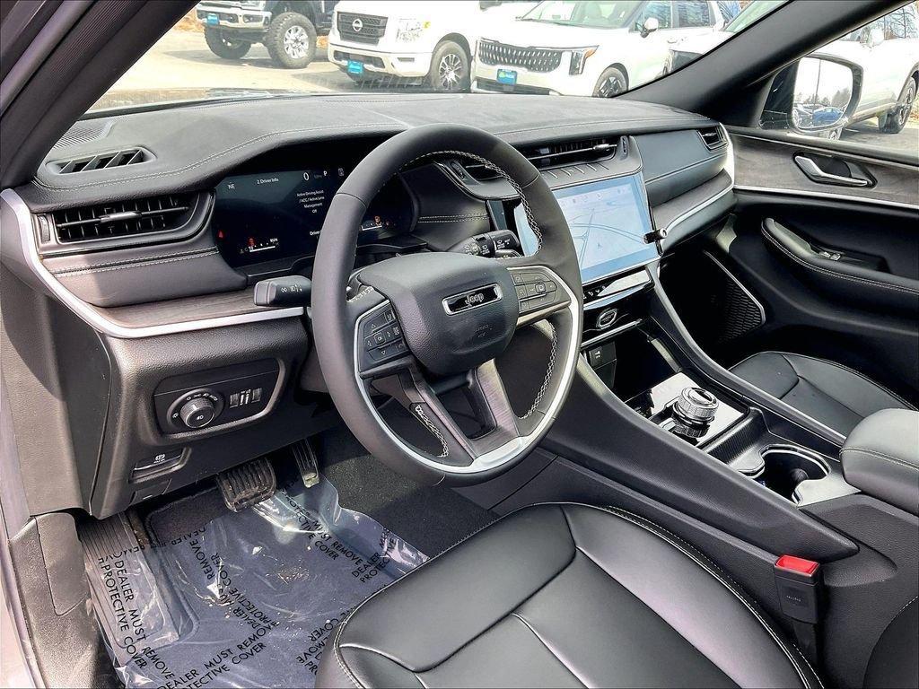 new 2026 Jeep Grand Cherokee car, priced at $46,094