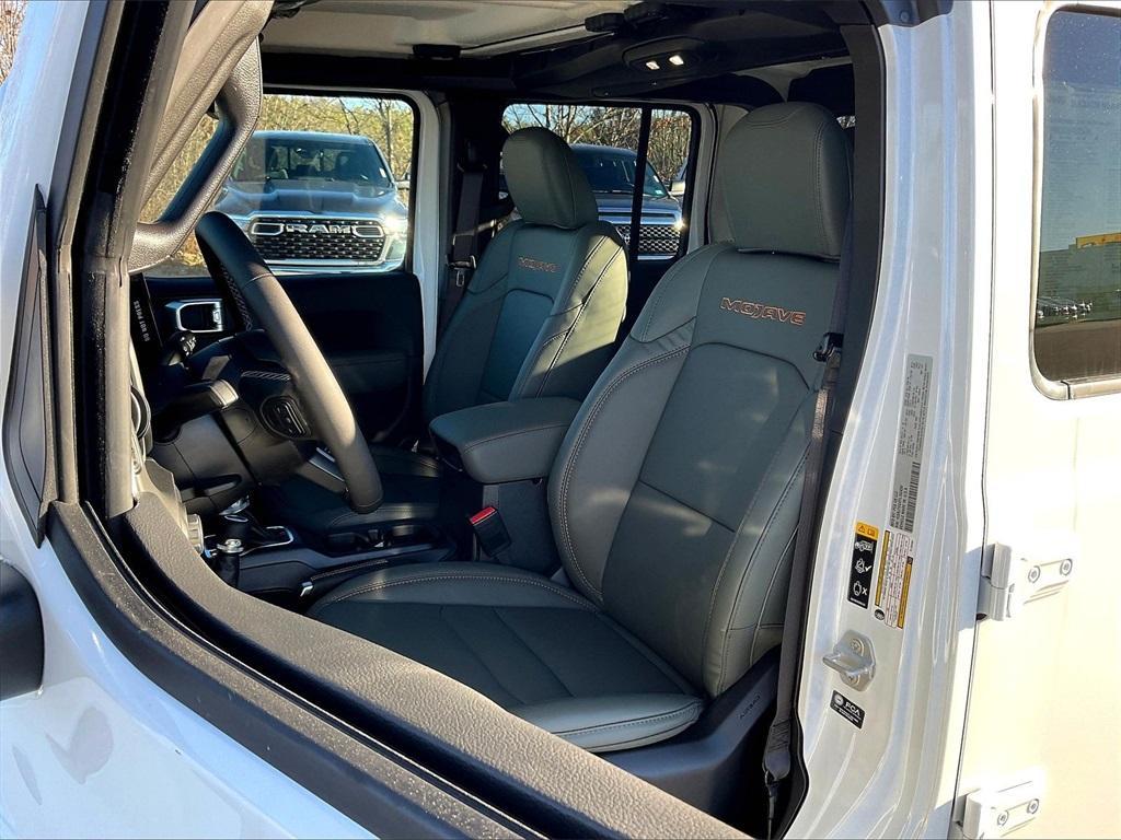 new 2026 Jeep Gladiator car, priced at $55,113