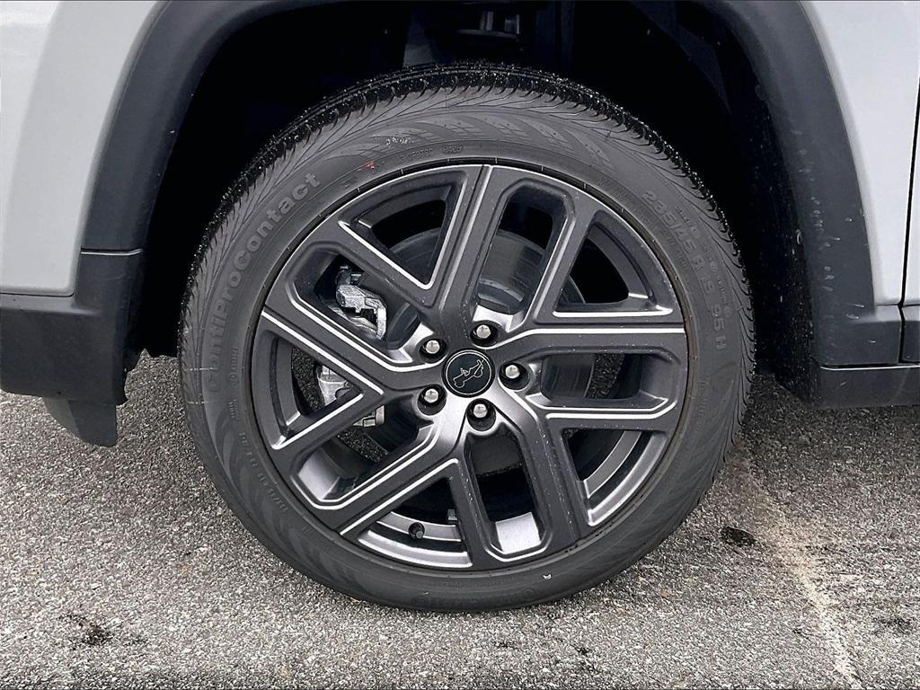 new 2026 Jeep Compass car, priced at $35,338