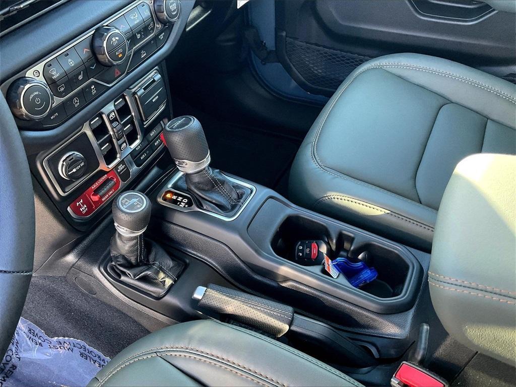 new 2026 Jeep Gladiator car, priced at $54,131