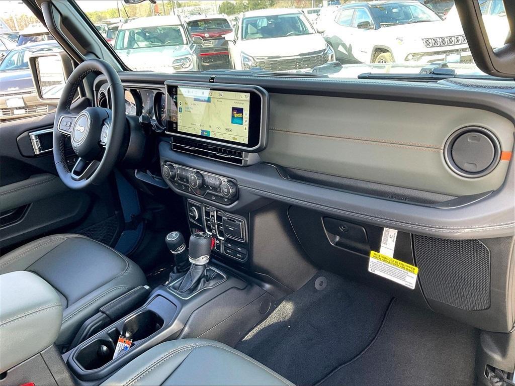 new 2026 Jeep Gladiator car, priced at $54,131