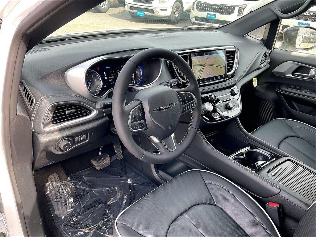 new 2026 Chrysler Pacifica car, priced at $49,535