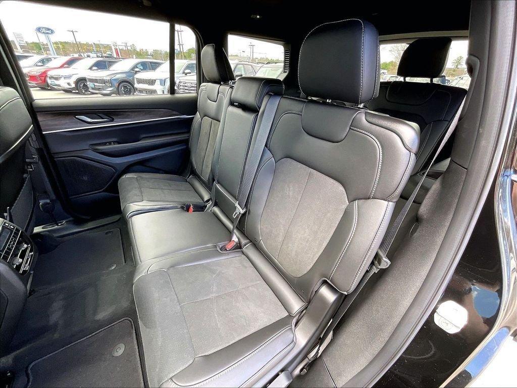 new 2026 Jeep Grand Cherokee L car, priced at $45,096
