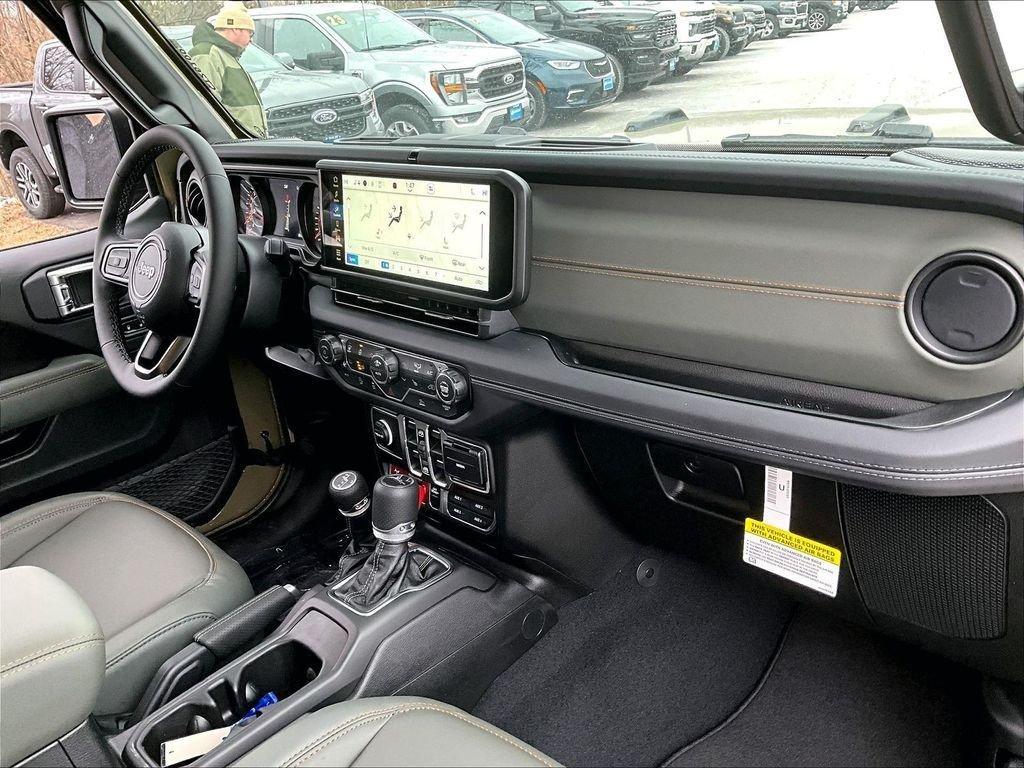 new 2026 Jeep Gladiator car, priced at $54,290