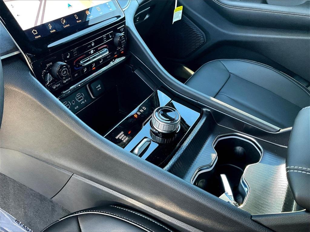 new 2025 Jeep Grand Cherokee L car, priced at $46,867