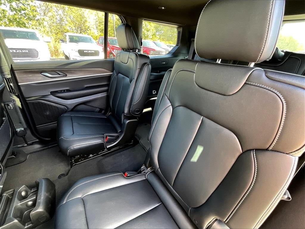 new 2025 Jeep Grand Cherokee L car, priced at $46,867