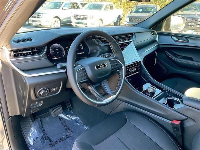 new 2025 Jeep Grand Cherokee L car, priced at $44,824