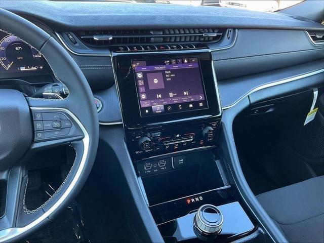 new 2025 Jeep Grand Cherokee L car, priced at $44,824