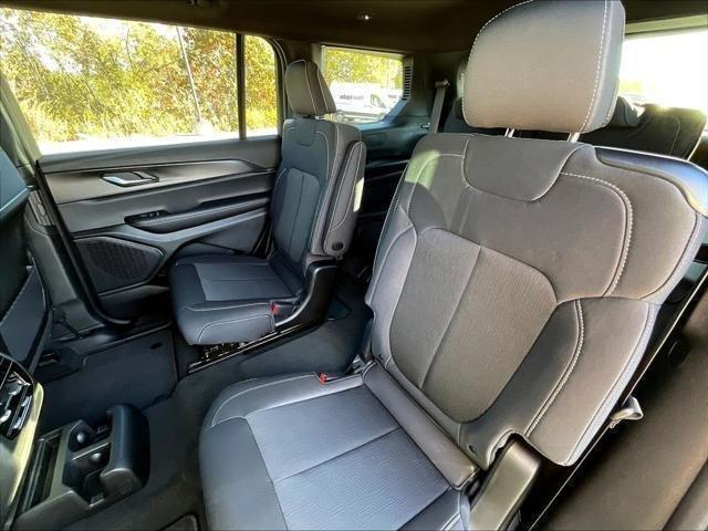 new 2025 Jeep Grand Cherokee L car, priced at $44,824