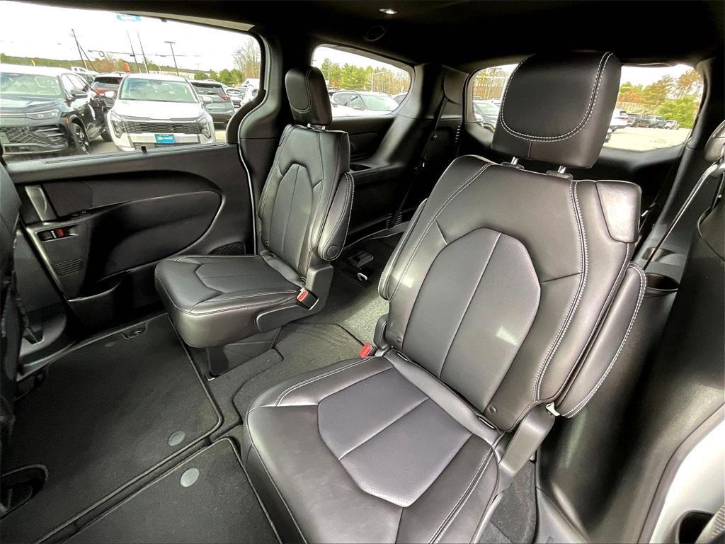 new 2026 Chrysler Pacifica car, priced at $48,350
