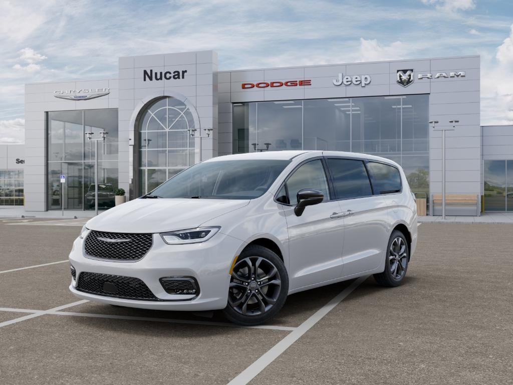 new 2026 Chrysler Pacifica car, priced at $45,549