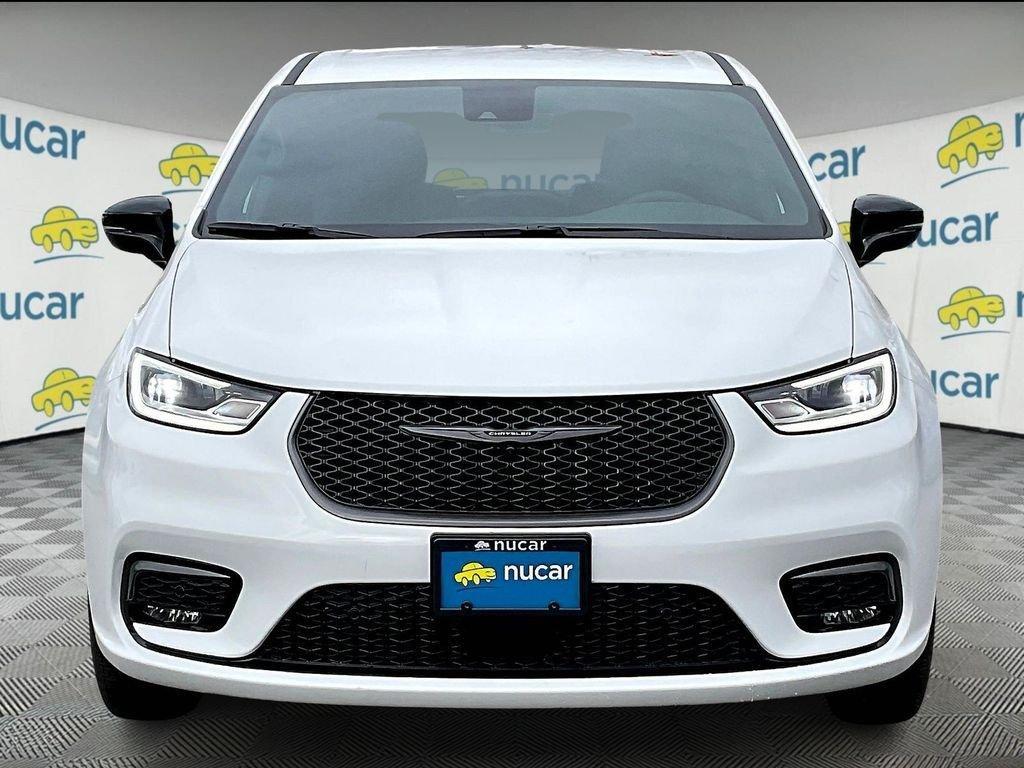 new 2026 Chrysler Pacifica car, priced at $45,549