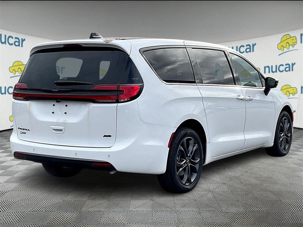 new 2026 Chrysler Pacifica car, priced at $48,350