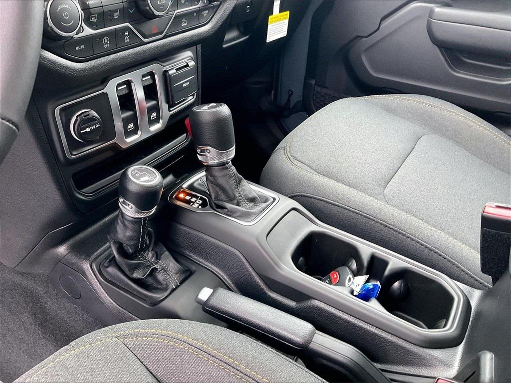 new 2026 Jeep Wrangler car, priced at $43,584