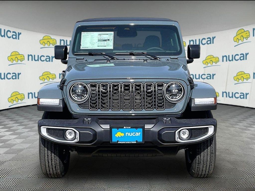 new 2026 Jeep Gladiator car, priced at $43,071