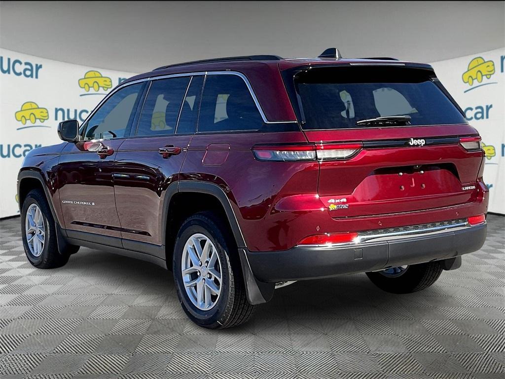 new 2025 Jeep Grand Cherokee car, priced at $40,470