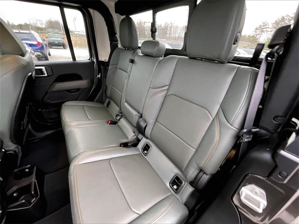 new 2026 Jeep Gladiator car, priced at $54,591