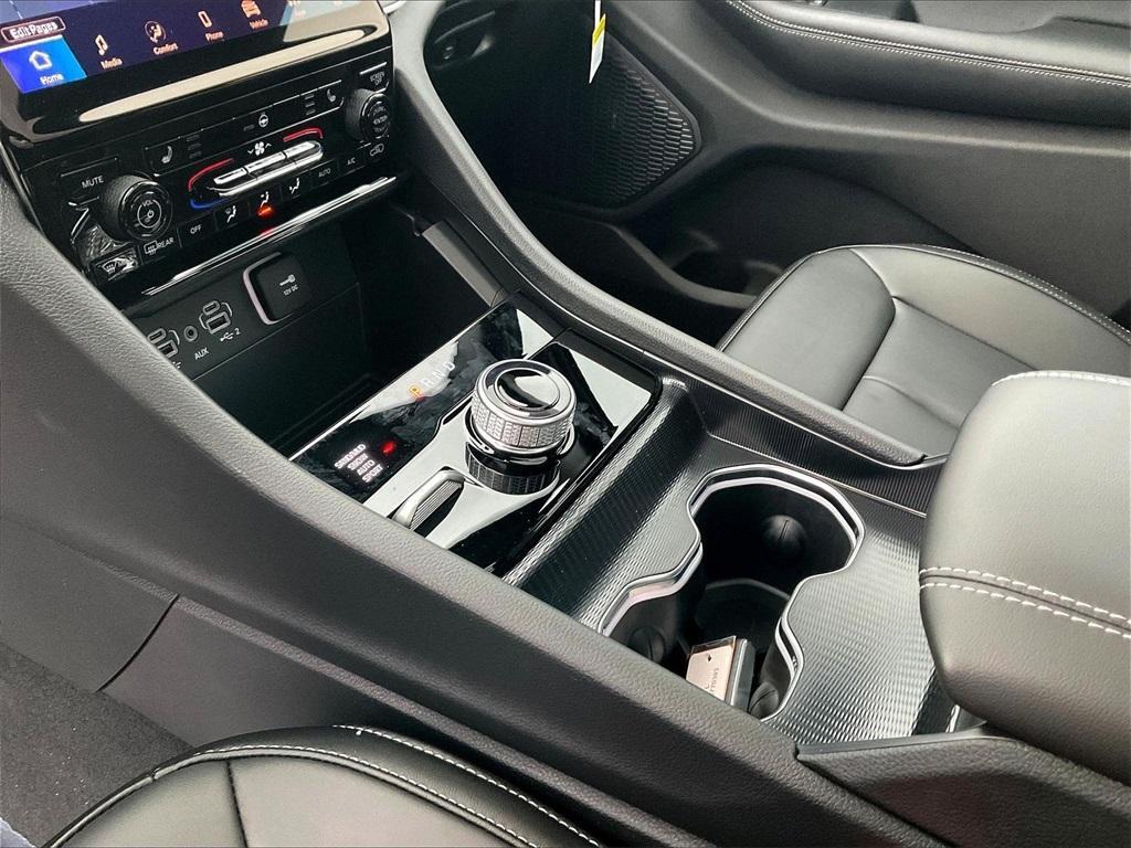 new 2025 Jeep Grand Cherokee L car, priced at $49,490