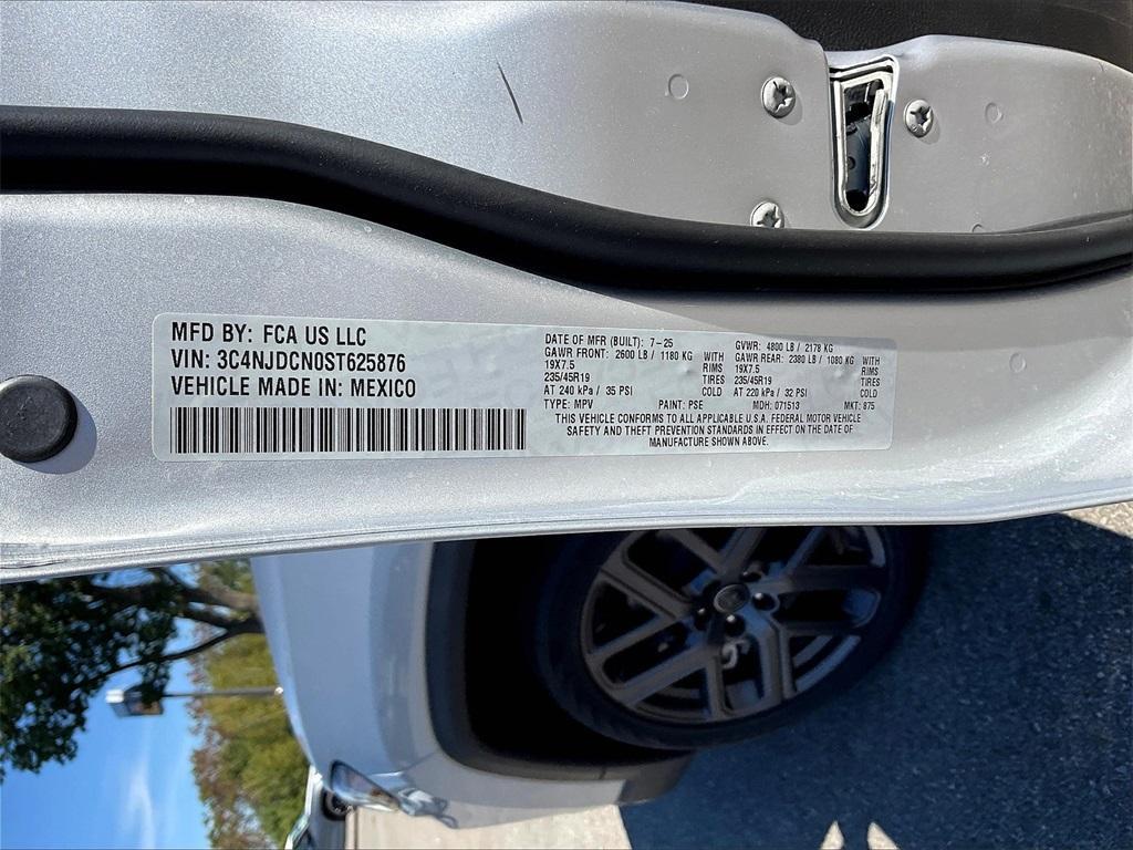 new 2025 Jeep Compass car, priced at $37,311