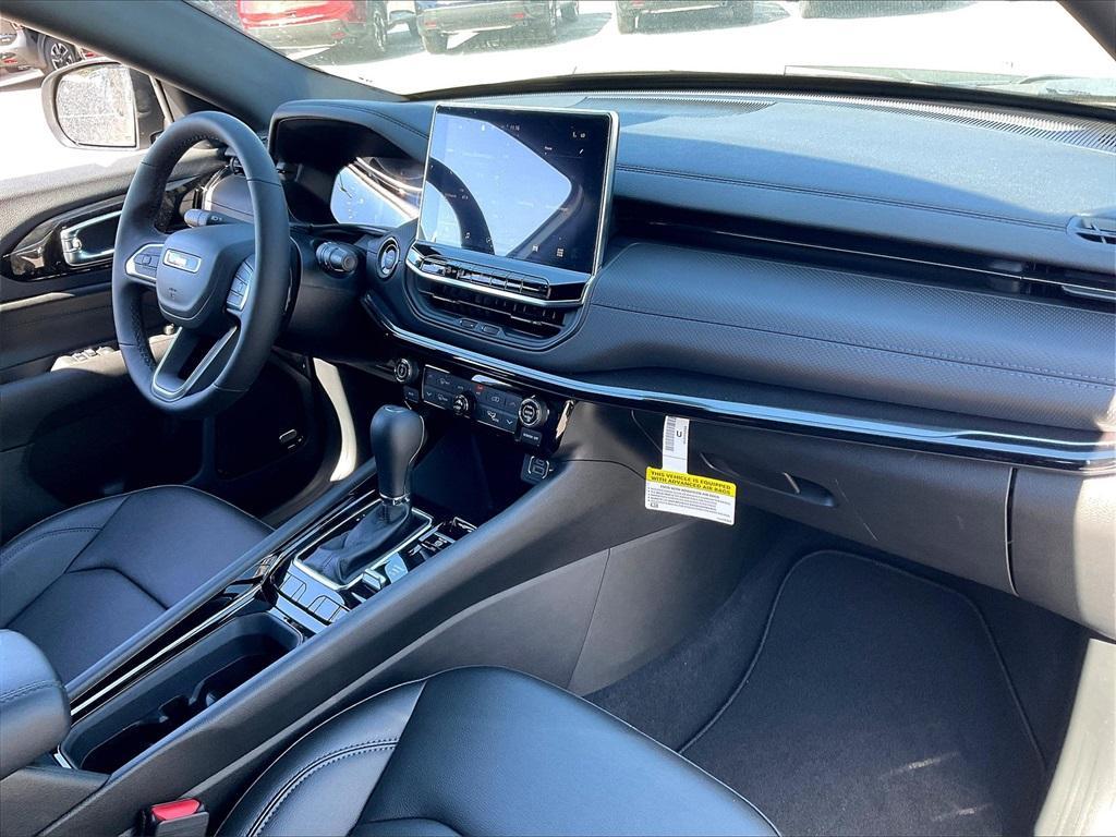 new 2025 Jeep Compass car, priced at $37,311