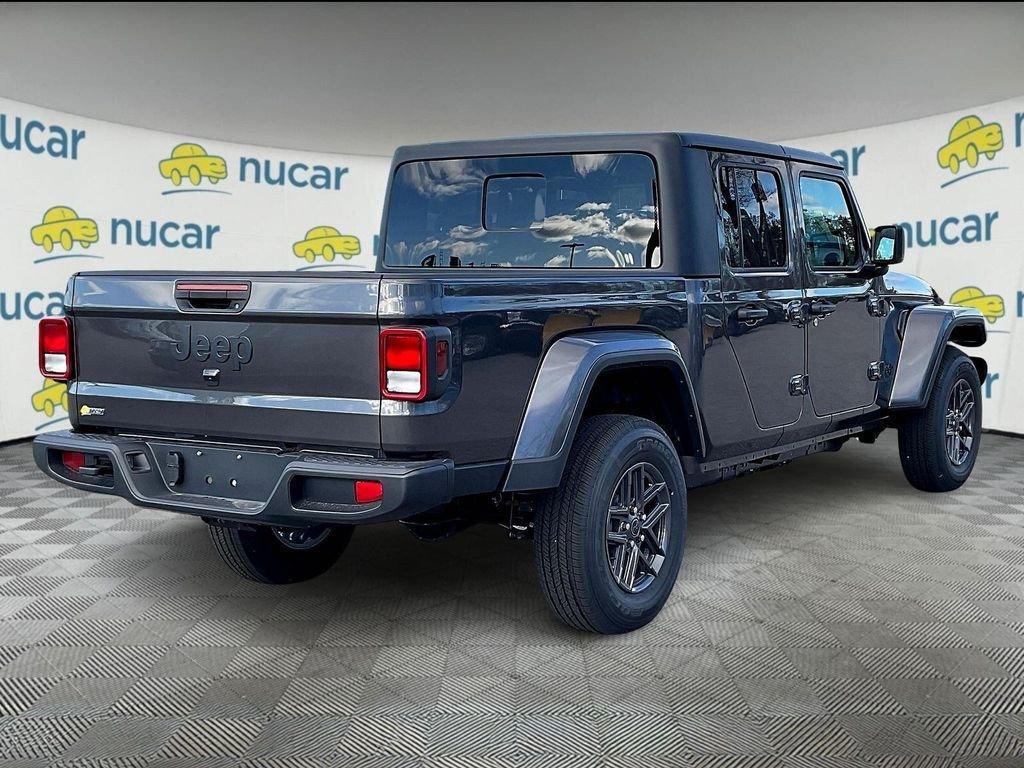 new 2026 Jeep Gladiator car, priced at $45,866