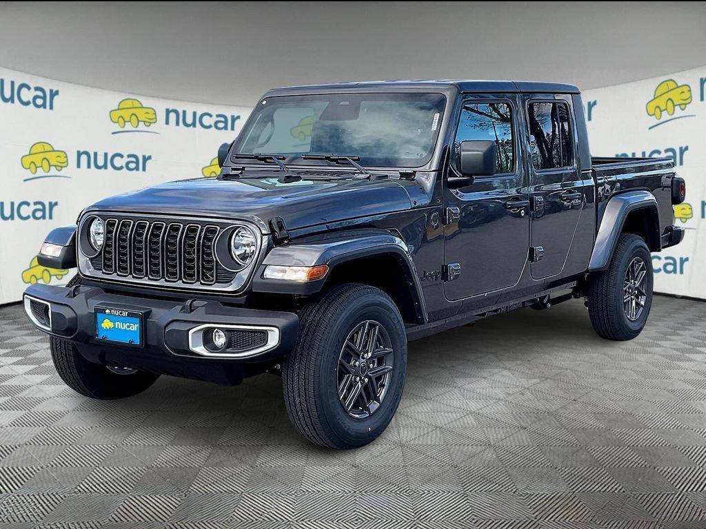 new 2026 Jeep Gladiator car, priced at $45,866