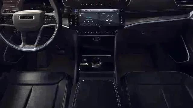 new 2026 Jeep Grand Cherokee car, priced at $50,279