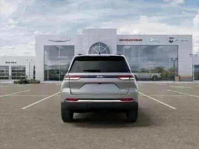 new 2026 Jeep Grand Cherokee car, priced at $50,279
