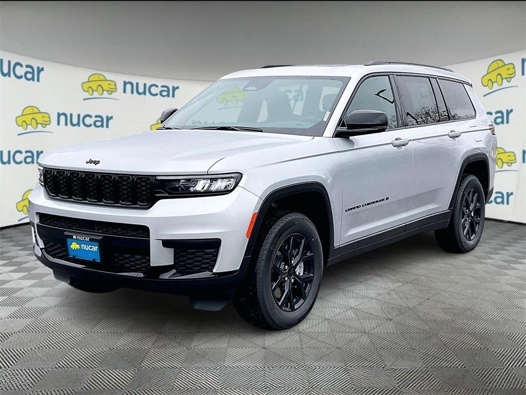 new 2025 Jeep Grand Cherokee L car, priced at $44,226