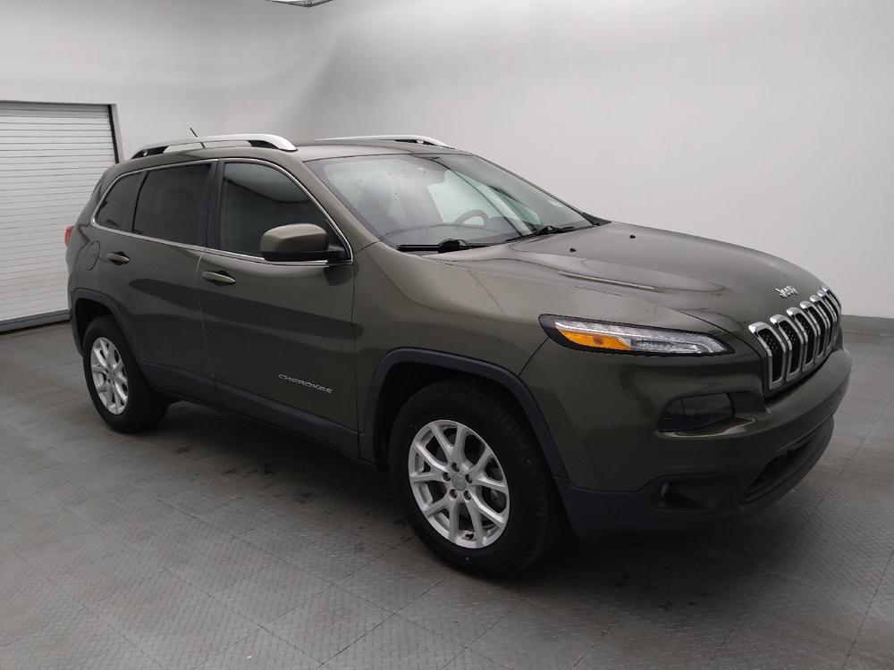 used 2018 Jeep Cherokee car, priced at $16,695