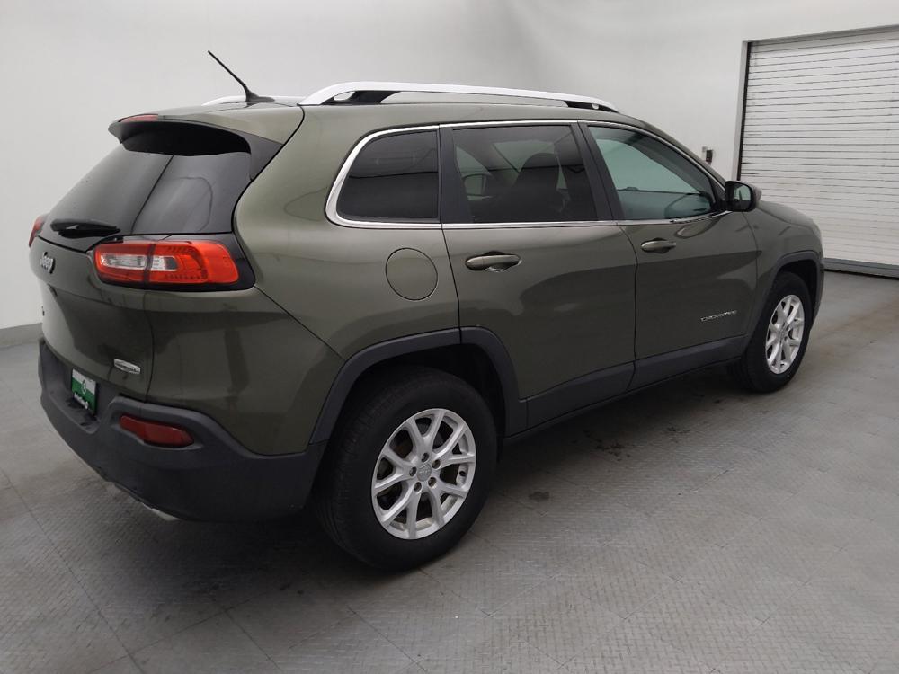used 2018 Jeep Cherokee car, priced at $16,695
