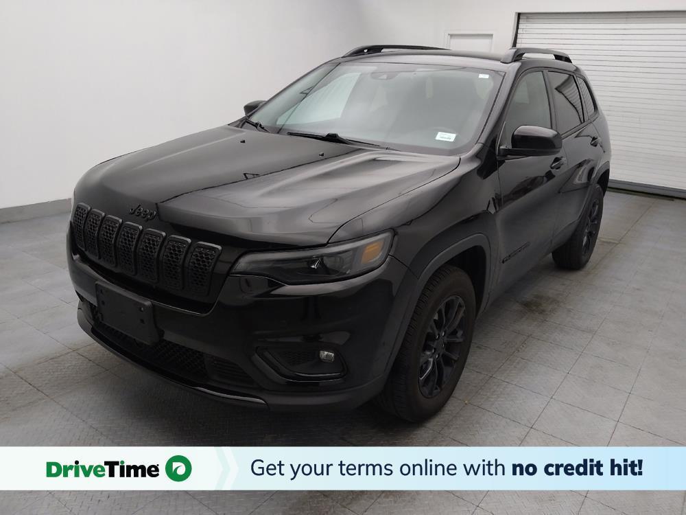 used 2023 Jeep Cherokee car, priced at $21,395