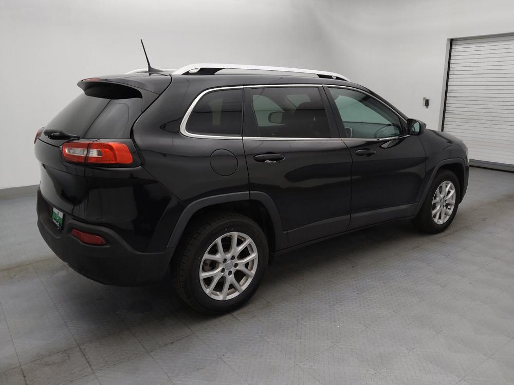 used 2018 Jeep Cherokee car, priced at $16,695