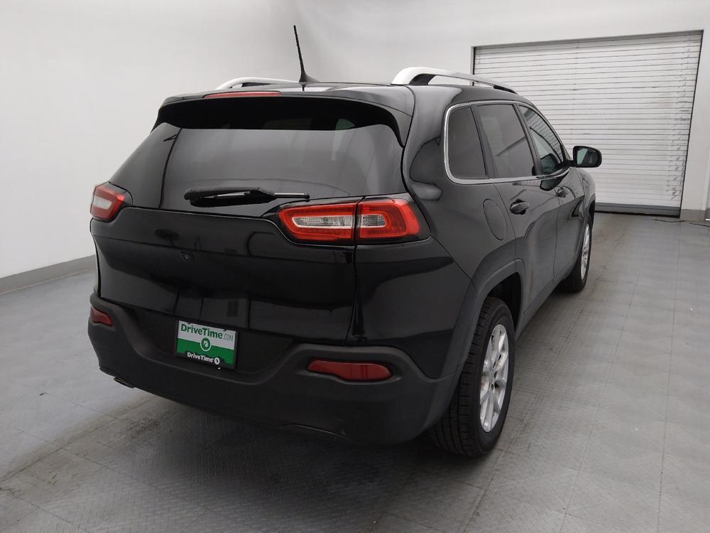 used 2018 Jeep Cherokee car, priced at $16,695