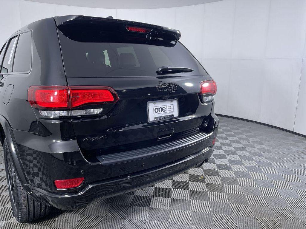 used 2021 Jeep Grand Cherokee car, priced at $23,671
