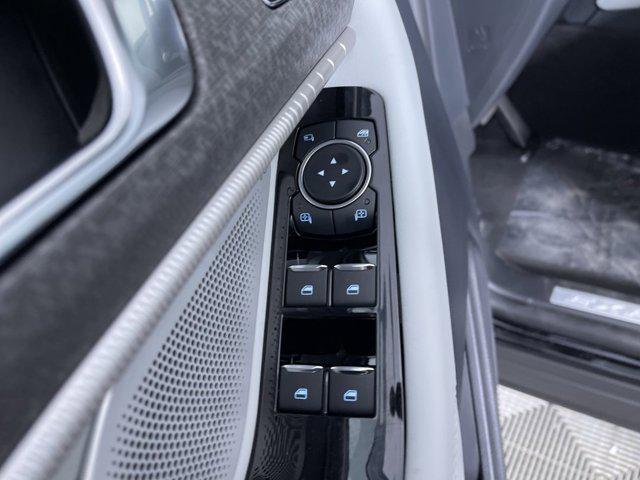 new 2025 Ford Explorer car, priced at $57,551