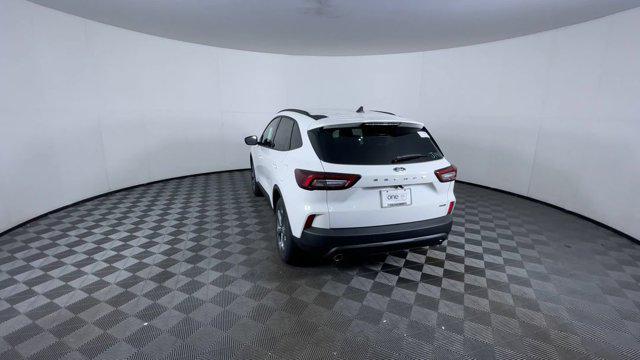 new 2026 Ford Escape car, priced at $35,959