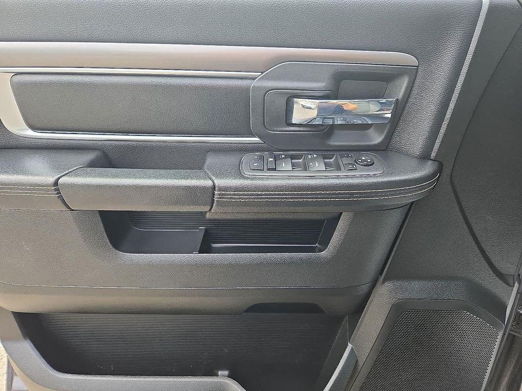 used 2022 Ram 1500 Classic car, priced at $30,766